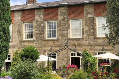 Listed building in Petworth Sussex 2
