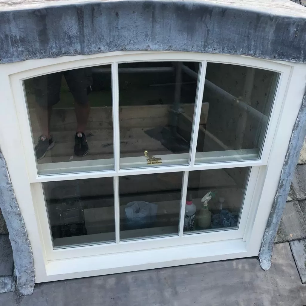 Dormer sash window